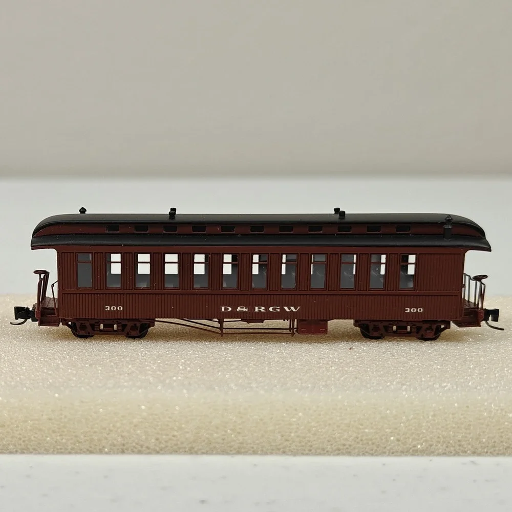 Lok 14 27005 D&RGW Coach #300 Denver & Rio Grande Western Nn3 Scale Brass READ